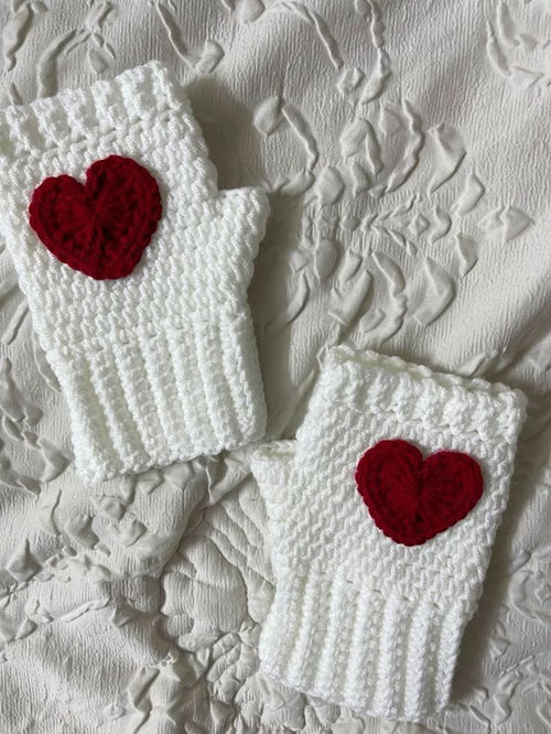 Classic Handmade Crochet Gloves – Comfortable & Chic